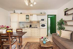 Calanchi Apartments