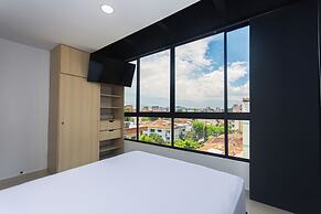 Hotel Distrito 70 Living
