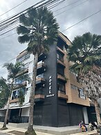 Hotel Distrito 70 Living