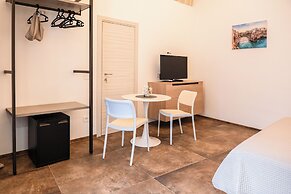 Pachita Seaside Rooms
