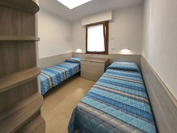 Cozy Stay With Balcony
