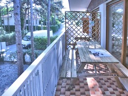 Cozy Stay With Balcony