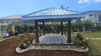 Batsonbhouse Camotes