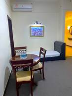 100 100 Suites At Times Square