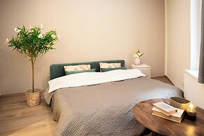 OneLuxStay Antwerp Near Central Station