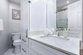 Fifa 2026 Stylish Suite Near Little Italy