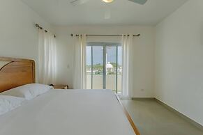 Prime Apartment With Fast Internet & Washer in SOV