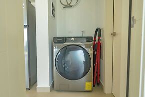 Prime Apartment With Fast Internet & Washer in SOV