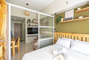 Nordic-inspired Rustic Minimalist Condo
