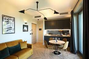 Villa Carla Suites