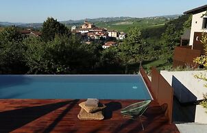 Villa Carla Suites