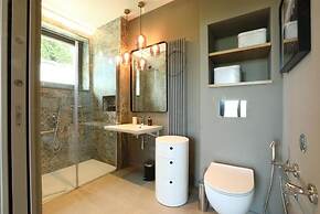 Villa Carla Suites