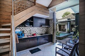 Denays Guest House Jimbaran
