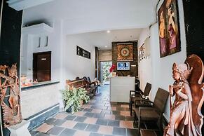 Denays Guest House Jimbaran