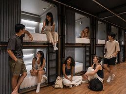 Straits Heritage Hostel
