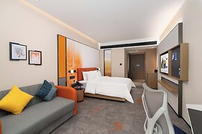 Hampton by Hilton Guangzhou Changlong Wanbo Center