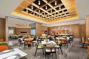 Hampton by Hilton Guangzhou Changlong Wanbo Center