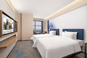 Hampton by Hilton Guangzhou Changlong Wanbo Center