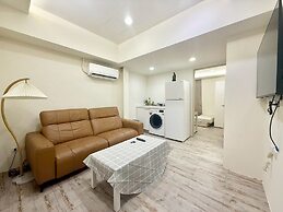 Qinn Apartment