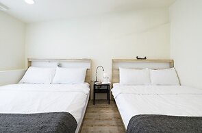 Qinn Apartment