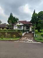 Villa Montana 2 by ABM
