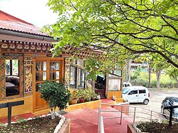 Sinchula Villa Resort