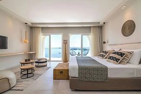 Marilena Sea View