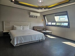 Ocean View Haute Hotel
