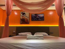 VENUS COURT HOTEL