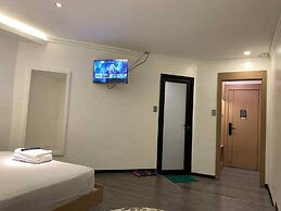 VENUS COURT HOTEL