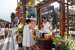 Flamingo Hai Tien Beach Resort