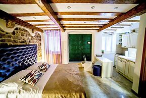 Apartment Genius Loci