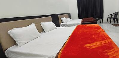 Aditya Home Stay