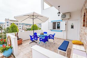 Gregory's Apartments