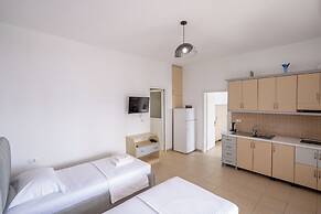 Gregory's Apartments