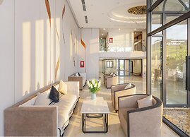 GRAND LUX by BRIO