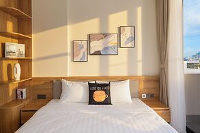 GRAND LUX by BRIO
