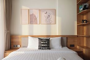 GRAND LUX by BRIO