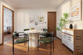 GRAND LUX by BRIO