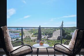 City Lux Suite