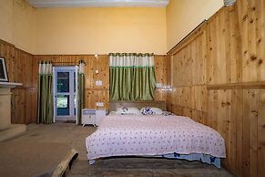 Forest Rest House Gahan