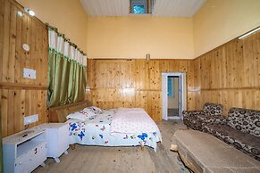 Forest Rest House Gahan