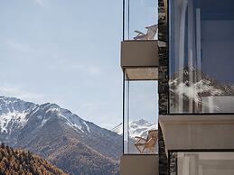 Ruoshui Mountain Retreat Holiday Inn