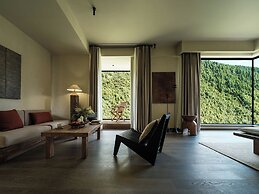 Ruoshui Mountain Retreat Holiday Inn