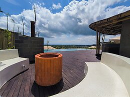 Balangan Luxury Glamping & Wellness