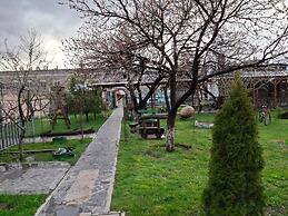 Yerevan Guesthouse
