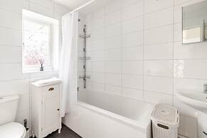 2 Bedroom Bangalow