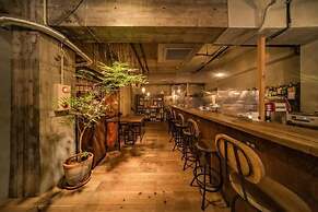 ArtBar & GuestHouse ennova - Hostel