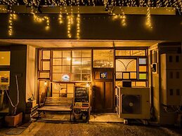ArtBar & GuestHouse ennova - Hostel
