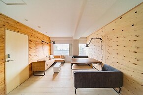 ArtBar & GuestHouse ennova - Hostel